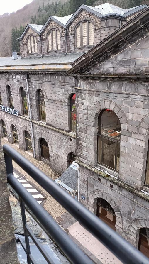 Studio Classe 4 Personnes Face Aux Thermes, Avec Coin Nuit Le Mont-Dore Exterior photo